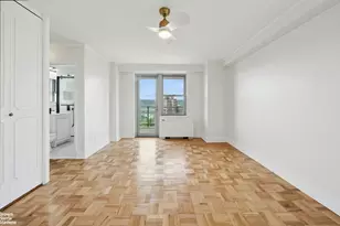 2500 Johnson Ave, New York City, NY 10463 - Photo 17