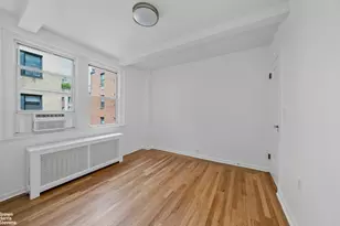 324 E 41st St, New York City, NY 10017 - Photo 9