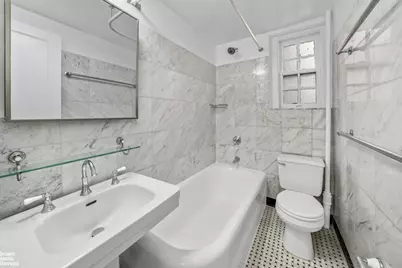 324 E 41st Street #904C, New York City, NY 10017 - Photo 27