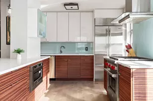 70 E 10th St, New York, NY 10003 - Photo 3