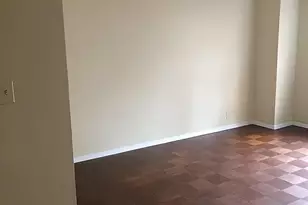 220 E 60th St, New York City, NY 10022 - Photo 1