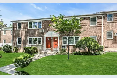 78-07 Springfield Boulevard #B, New York City, NY 11364 - Photo 19