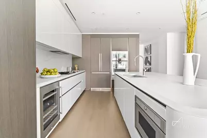 520 W 28th Street #7, New York City, NY 10001 - Photo 3