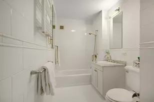 425 5th Ave, New York City, NY 10016 - Photo 9