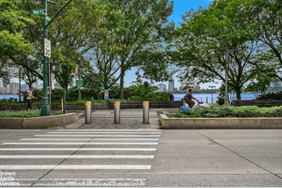 380 W 12th Street #6B, New York City, NY 10014 - Photo 17
