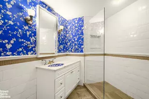 380 W 12th St, New York City, NY 10014 - Photo 13