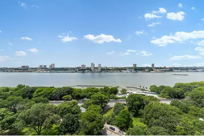 60 Riverside Drive #19C, New York City, NY 10024 - Photo 9