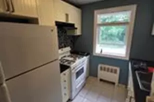 224-23 Kingsbury Ave, New York City, NY 11364 - Photo 7