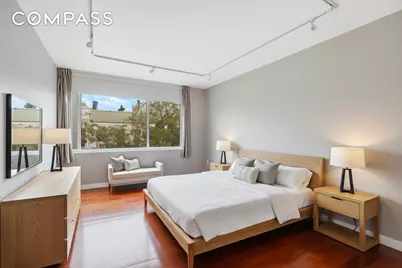 190 Green Street #401, New York City, NY 11222 - Photo 3