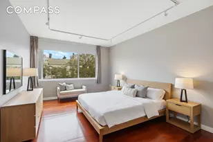 190 Green St, New York City, NY 11222 - Photo 3