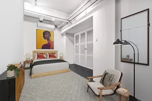 335 W 38th St, New York City, NY 10018 - Photo 5