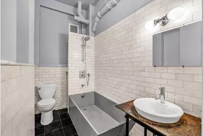 335 W 38th Street #11, New York City, NY 10018 - Photo 11