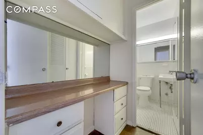 220 E 60th Street #3F, New York City, NY 10022 - Photo 5