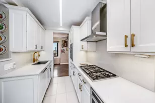 303 E 57th St, New York City, NY 10022 - Photo 21