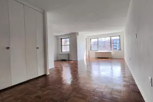 70-20 108th St, New York City, NY 11375 - Photo 5