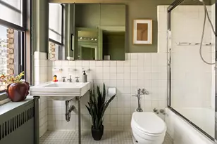 993 Park Ave, New York City, NY 10028 - Photo 17