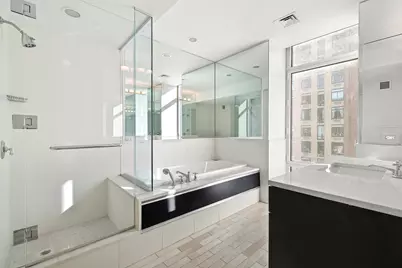 207 E 57th Street #19B, New York City, NY 10022 - Photo 7