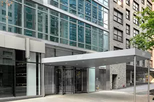 207 E 57th St, New York City, NY 10022 - Photo 13