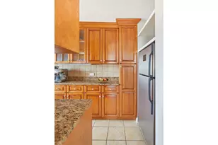 345 E 93rd St, New York City, NY 10128 - Photo 5