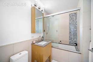 350 W 42nd St, New York City, NY 10036 - Photo 9