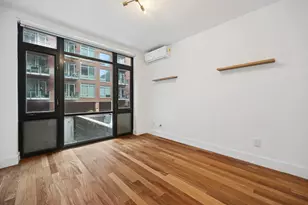 41-18 27th St, New York City, NY 11101 - Photo 15