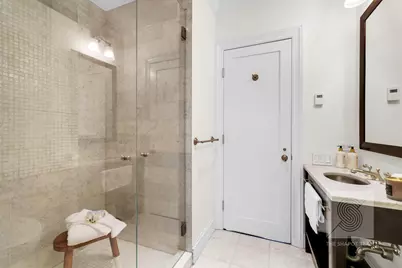 226 E 79th Street #n/a, New York City, NY 10075 - Photo 21