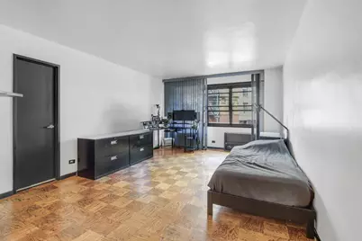 31 Jane Street #2-H, New York City, NY 10014 - Photo 3