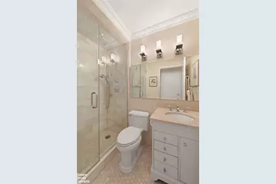 300 E 54th Street #22H, New York City, NY 10022 - Photo 5