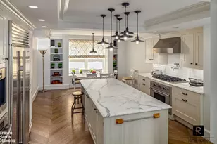 995 5th Ave, New York City, NY 10028 - Photo 3