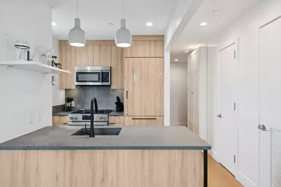 24-16 Queens Plaza S #17E, New York City, NY 11101 - Photo 3