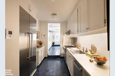 57 E 74th Street, New York City, NY 10021 - Photo 15