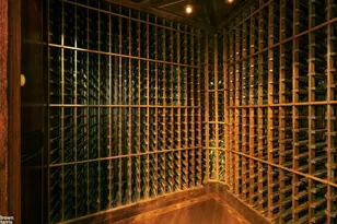 57 E 74th St, New York City, NY 10021 - Photo 13