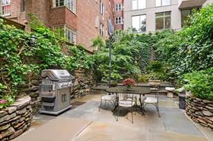 506 E 87th St, New York City, NY 10128 - Photo 11