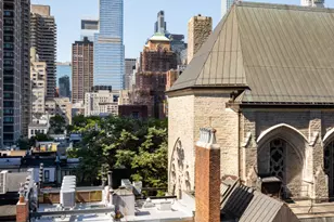 137 E 66th St, New York City, NY 10065 - Photo 5