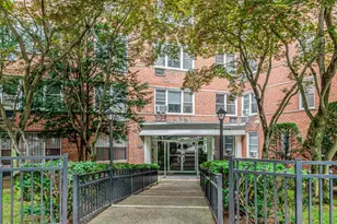 679 W 239th St, New York City, NY 10463 - Photo 13