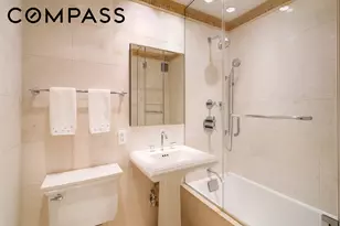 300 E 74th St, New York City, NY 10021 - Photo 7
