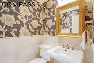 300 E 74th St, New York City, NY 10021 - Photo 5