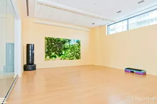 11-02 49th Ave, New York City, NY 11101 - Photo 23