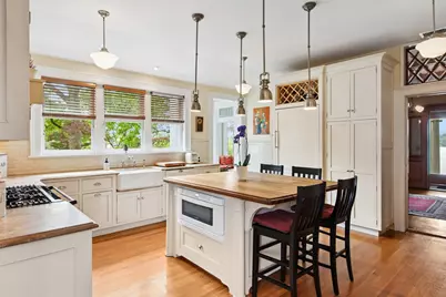28 Shore Road, New York City, NY 11363 - Photo 7