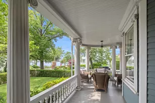 28 Shore Rd, New York City, NY 11363 - Photo 5