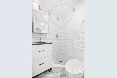 738 E 6th Street #2b, New York City, NY 10009 - Photo 15