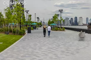 636 E 14th St, New York City, NY 10009 - Photo 5