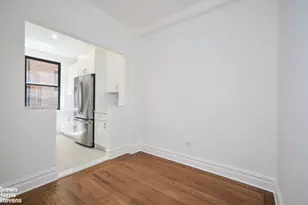 152 E 94th St, New York City, NY 10128 - Photo 3
