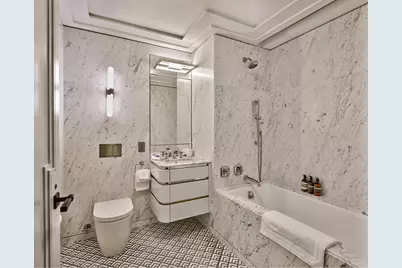 303 Park Avenue #2311, New York City, NY 10022 - Photo 5
