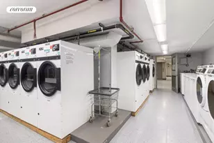 301 E 22nd St, New York City, NY 10010 - Photo 19