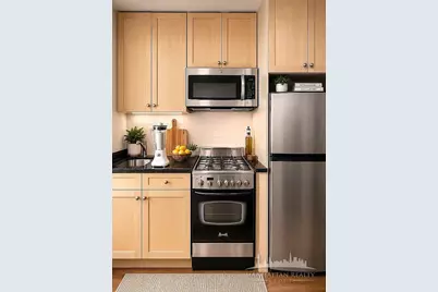 117 W 13th Street #38, New York City, NY 10011 - Photo 3