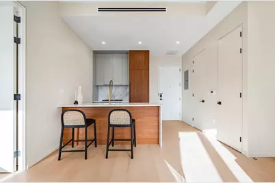 31-16 21st Street #4-A, New York City, NY 11106 - Photo 3