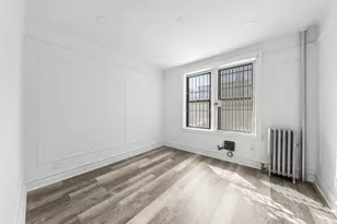 36-25 30th St, New York City, NY 11106 - Photo 23