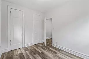 36-25 30th St, New York City, NY 11106 - Photo 15