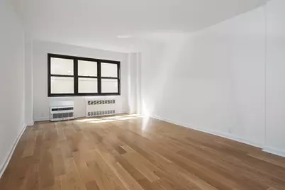 240 E 76th Street #5-B, New York City, NY 10021 - Photo 3